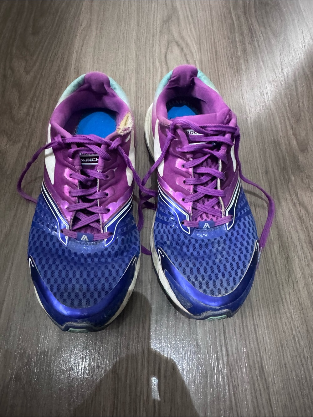 Brooks Women's Purple and Blue Running Sneakers